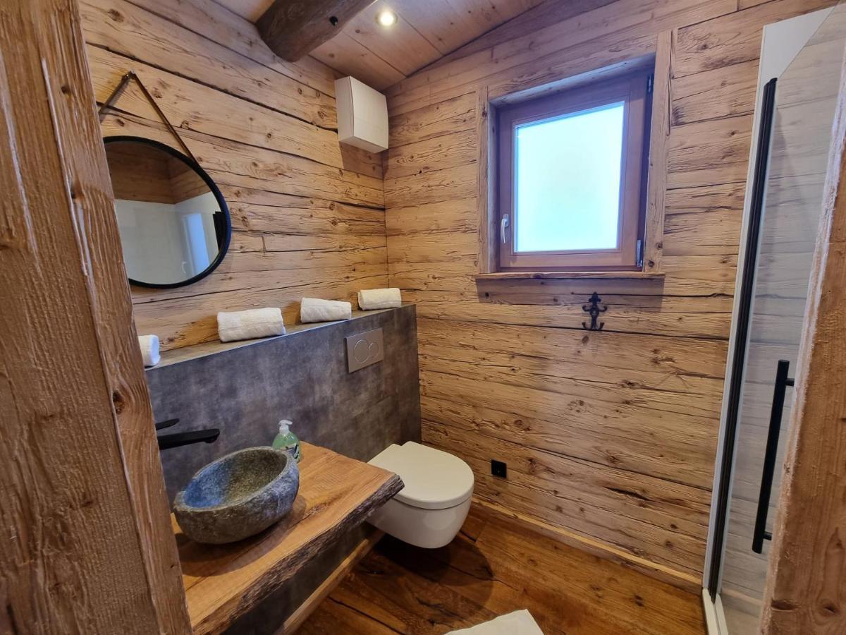 Chaleny - Das Erste Tiny House Chalet Im Zillertal هينزنبرغ المظهر الخارجي الصورة